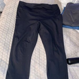 Oasis high waited Capri Fabletics XXL